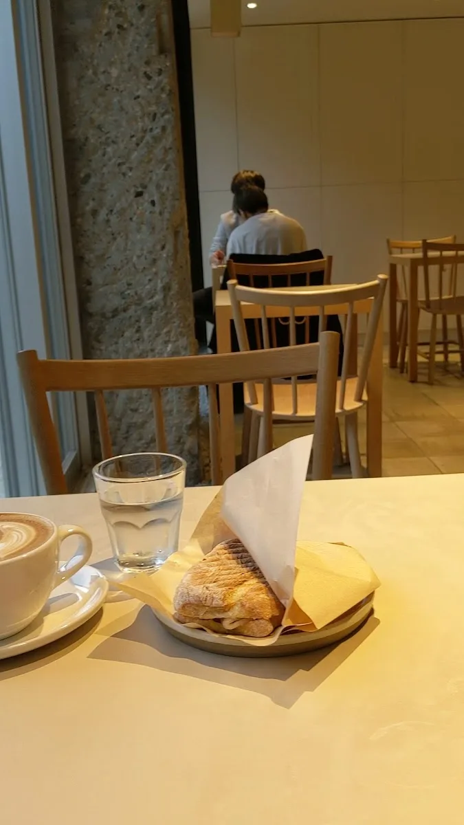 ブルーボトルコーヒー三軒茶屋カフェ · 2